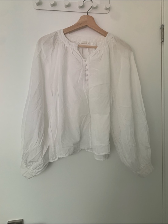 H&M Tops - White Long Sleeve 100% cotton Peasant Blouse